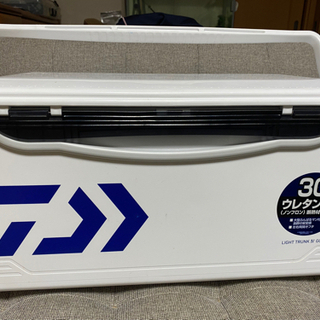 ダイワ　クーラーボックス　　引き取り限定