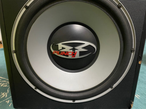 サブウーファー　ロックフォード　パンチZとアンプ