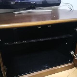 無料　木製テレビ台の画像