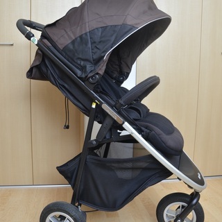 APRICA SMOOVE 3輪ベビーカーの画像