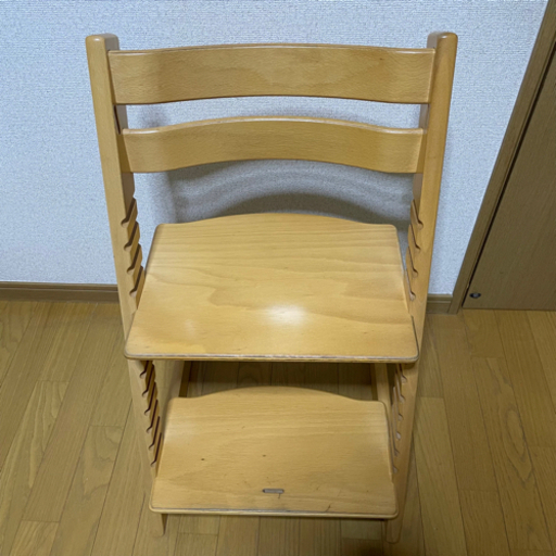 ストッケ トリップトラップ いす