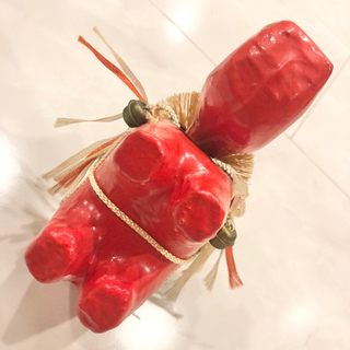 【ネット決済・配送】赤べこ あかべこ　郷土品　鈴　張子　張り子　万両箱　金万両　会津　赤牛　インテリア　置物　レトロ　アンティーク　ヴィンテージ　ビンテージ　コレクション　希少　レア Aizu akabeko traditional Japanese red cow toy retro antique vintage collection rareの画像