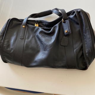 LOEWE 黒中大タイプボストンバッグの画像