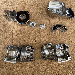 ハーレー'96以降用クロームスイッチハウジングキットの画像