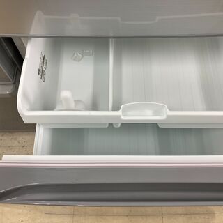 【リサイクルショップどりーむ荒田店】　9340　東芝　冷凍冷蔵庫　GR-K33S　330L　2017年製　※一部ヘコミありの画像