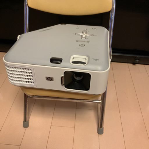 HPの　VP6300プロジェクター
