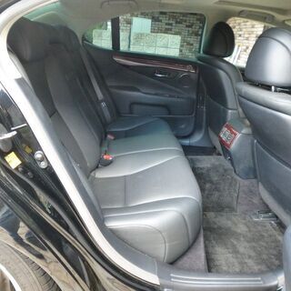 検査3年11月LS460 バージョンS iパッケージ WALDエアロ・フェンダー/ジャンクション20インチ/サスコン/マークレビンソン/HDDナビ/地デジ/ETCの画像