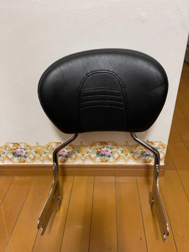 ストリートグライド純正バックレスト
