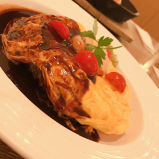 明日、一緒にランチ行きませんか(*´ω｀*)💭 − 東京都