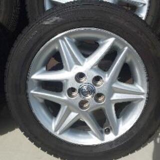 スタッドレスタイヤ DUNLOP DSX-2 175/65/R15 トヨタ純正ホイールの画像