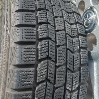 スタッドレスタイヤ DUNLOP DSX-2 175/65/R15 トヨタ純正ホイールの画像