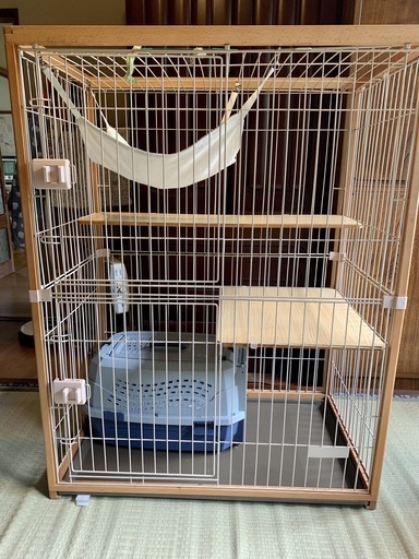 猫 ケージ、 2段 木製 引き出し式底トレー付 ハンモック付き 猫ゲージ 大型 コンパクト