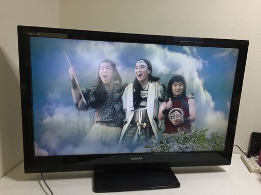 ♪TOSHIBA 　REGZA　液晶カラーテレビ　40A1