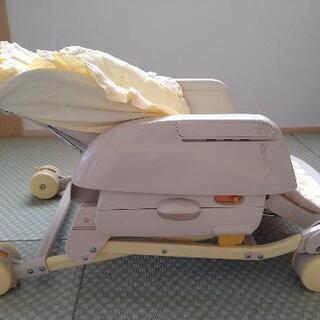 combi ハイローチェアの画像