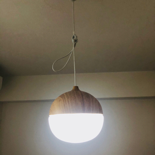 丸くて可愛い　ペンダントライト