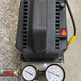 中古　POWER SONIC ミニ オイルレス エアーコンプレッサーの画像