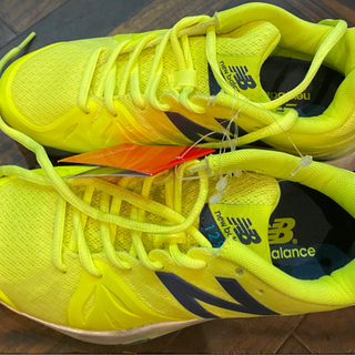 新品未使用　ニューバランス WCH1296Y  イエロー