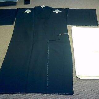 着物や喪服や帯とか小物イロイロ…これからぼちぼち出します。015