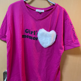 【終了】Tシャツ　ピンク　Mサイズ　ハート付き