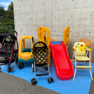 ベビーカー、バギー、滑り台、ベビーチェア、大型玩具　まとめてお譲り！