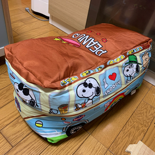 【取引中】スヌーピー バス型 クッション