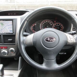 【車検2年満タン渡し】フォレスター（総額：70万円）【ブラックレザーリミテッド 4WD】H20年式・走行7.6万キロ・1オーナー・本皮シート・クルーズコントロール・TV＆DVD視聴・ナビ・ETC・スマートキー・プッシュスタート・Bluetoothオーディオ・禁煙車（別途：スタッドレスタイヤ付）※数台出品中！ の画像