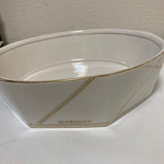 GIVENCHY  八角形大皿