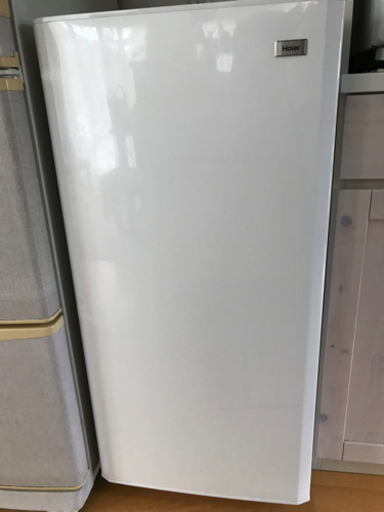 【交渉中】Haier冷凍庫 前開き 100L