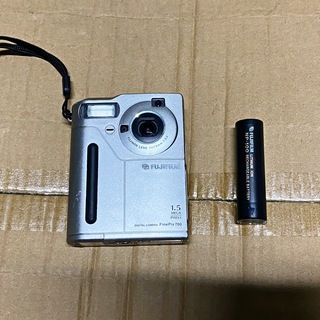 【引取限定】★0円★FUJIFILM★FinePix700★中古...