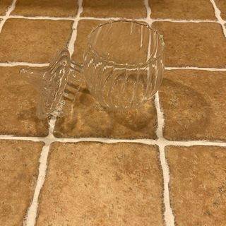 ガラスの小物入れの画像