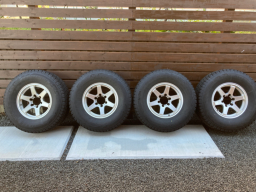 ランクル　スタッドレス　ブリヂストン　ホイール付