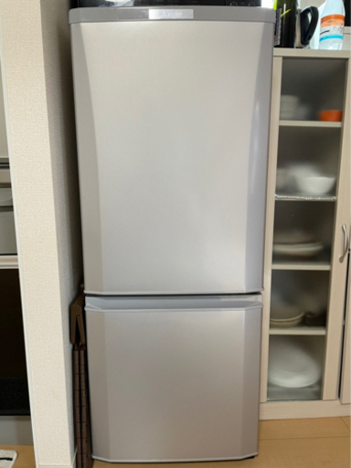 ※美品　三菱冷蔵庫　MR-P15D  内容量146L
