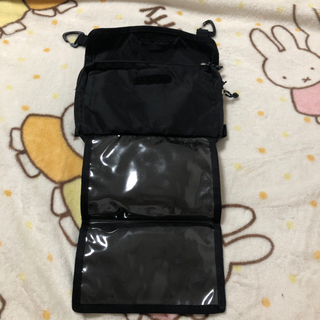 ノースフェイス サブバッグ  フロントアクセサリーポケットの画像