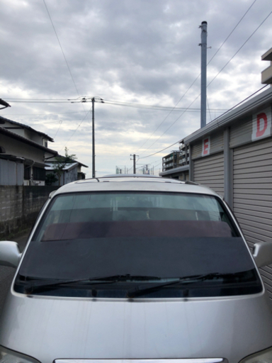 100系ハイエースフロントスクリーン上下