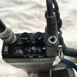 YAESU 無線機ハンディ１４４Mzの画像