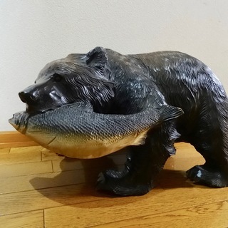 北海道 木彫りの熊 巨大