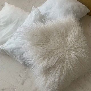 zara home ザラホーム　クッション　カバー