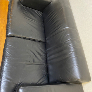 【無料でお譲りします！】黒いソファーの画像