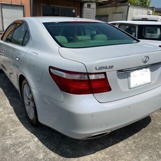 ☆ 熊本 レクサス　LS460 パール 8万キロ　検6. 2月☆の画像