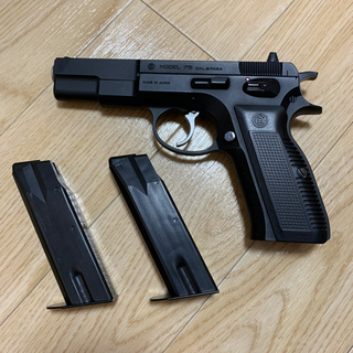 【まとめて購入値引有り！】エアガン　Cz75 ファーストモデル