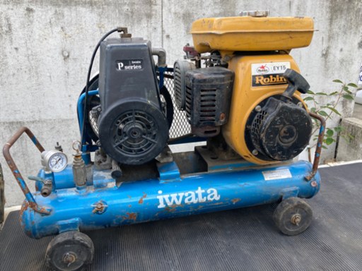 中古 IWATA /イワタ ガソリンエンジン式 エアー コンプレッサー塗装機 静岡県 富士市溌～ ジャンク品