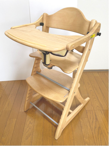 《購入者様決まりました》【期間限定出品】yamatoya すくすくチェア スリムプラス(ベビーチェア) + オプションセーフティーベルト付き