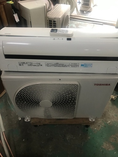 2017 toshiba 12 畳。 無料のエアコンの設置