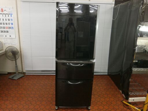 ID 980794 三菱３ドア　335L　２０１３年製　MR-C34WL-B　ドア部凹み