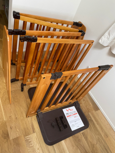 日本育児　木製パーテーション　ベビーゲート