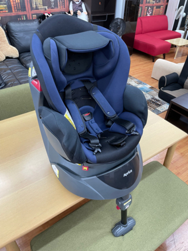 9/7入荷‼︎美品‼︎Aprica ディアターンプラスAB ベッド型チャイルドシート 新生児から使用可能