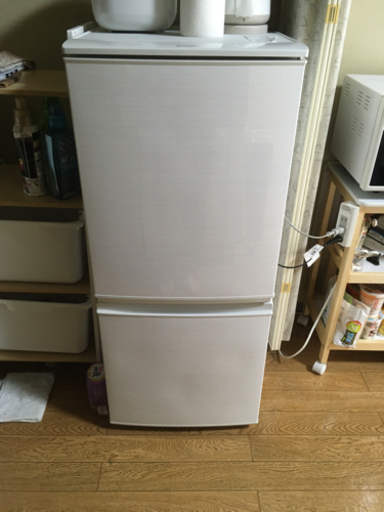2017年製　SHARP  冷蔵庫