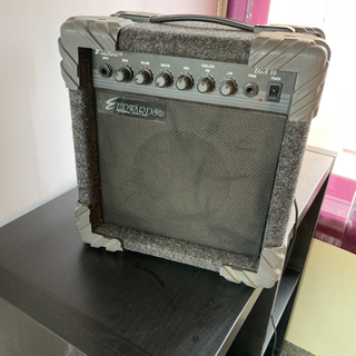 ギター　アンプ