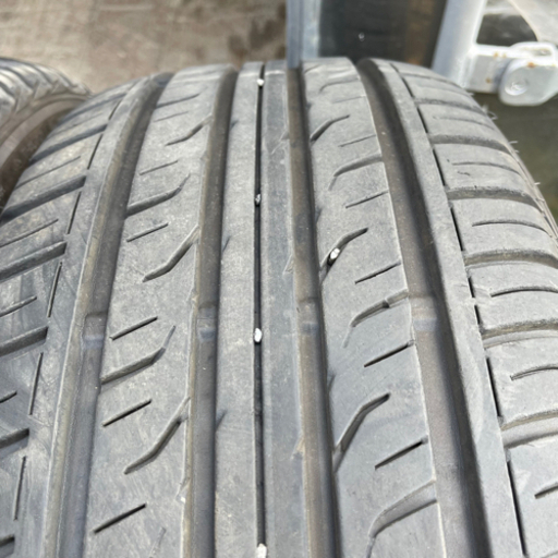 バリ山　ダンロップ　グランドレックPT3 235/55R18 夏タイヤ　2017年製
