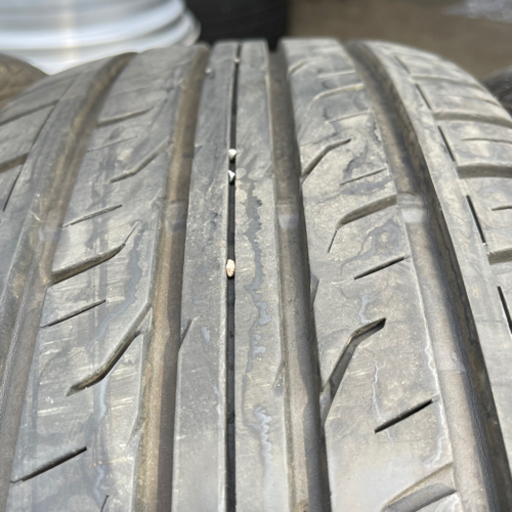 バリ山　ダンロップ　グランドレックPT3 235/55R18 夏タイヤ　2017年製